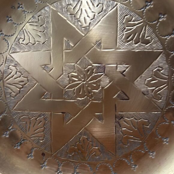 Vintage Handmade Moroccan Brass Plate Wall Hanging 8 Pointed Star Floral Design - Picture 6 of 8